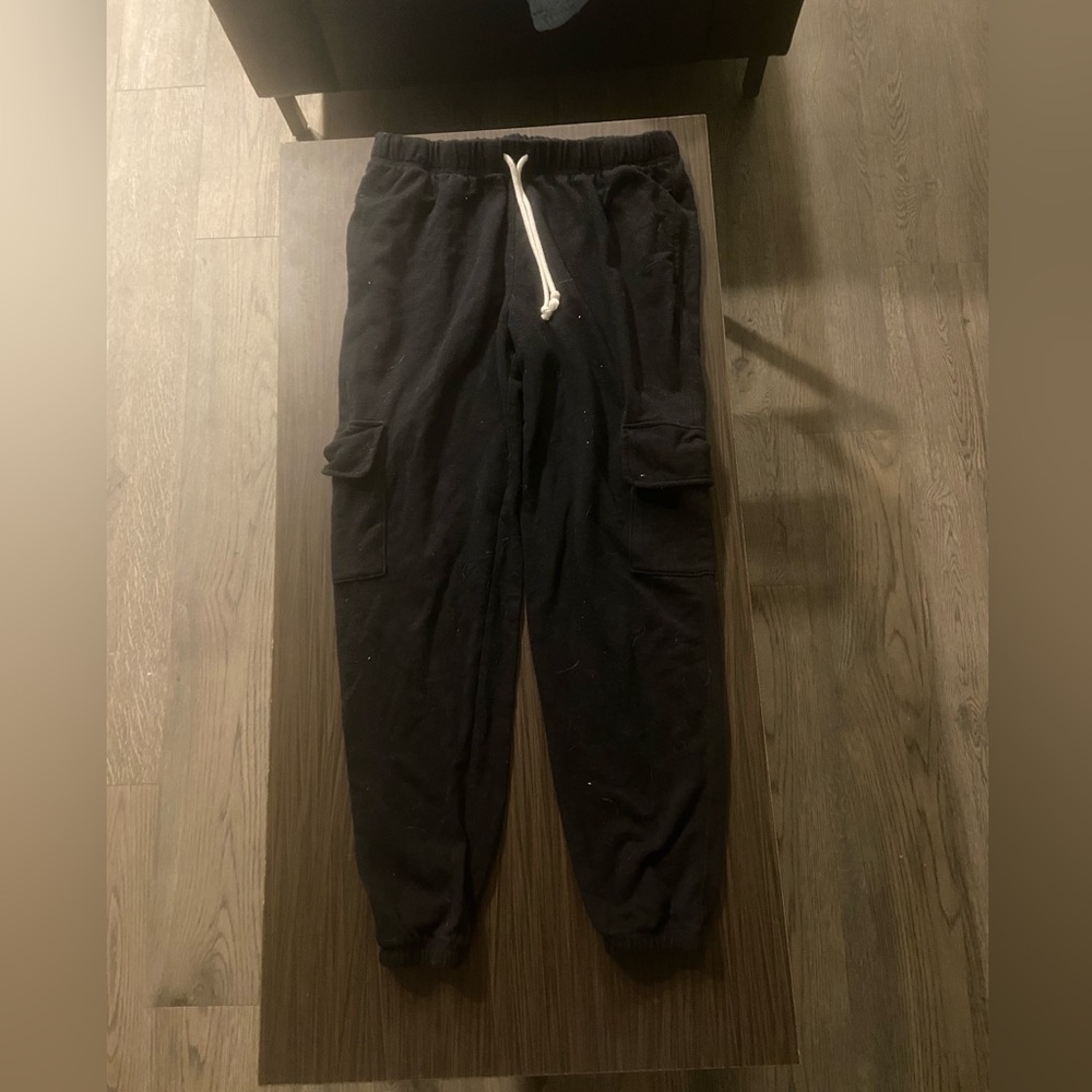 women’s cargo sweatpants